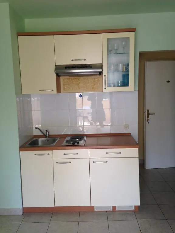 פולה Apartments Villa Kristina 0*,